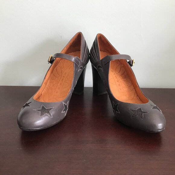 Chie Mihara | Yonaka Star Mary Jane Pumps - Picture 2 of 12